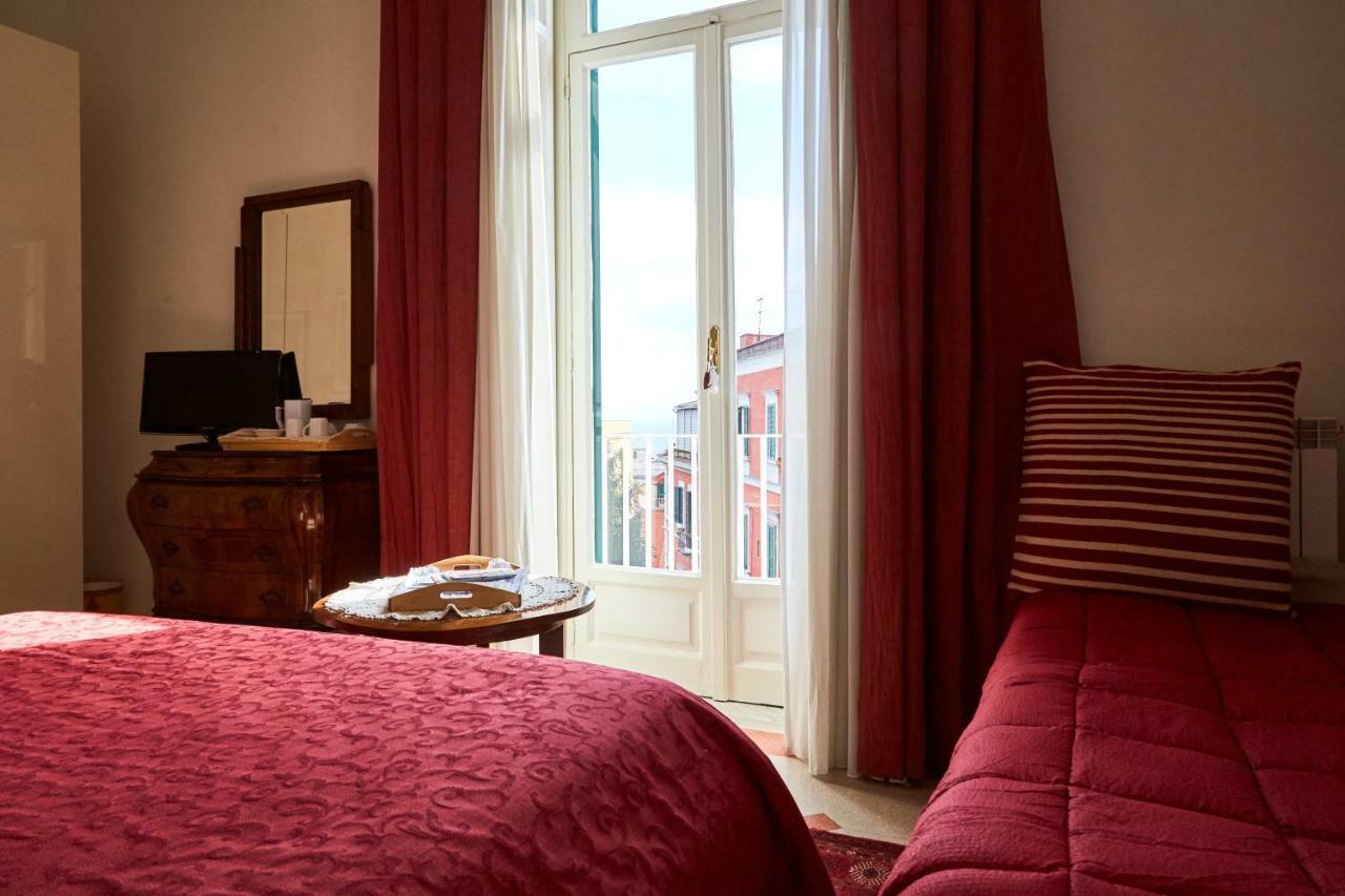 Suite Klimt P.Zza Amedeo Napoli Eksteriør billede